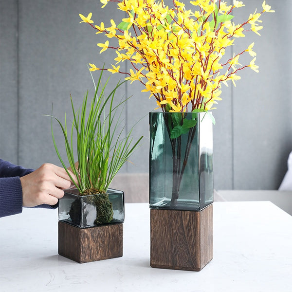 light-luxury-nordic-log-transparent-glass-floral-flower-vase.jpg